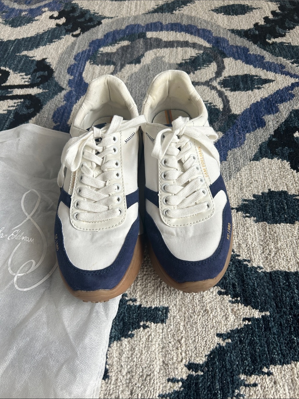 SAM EDELMAN Blue/White Sneakers